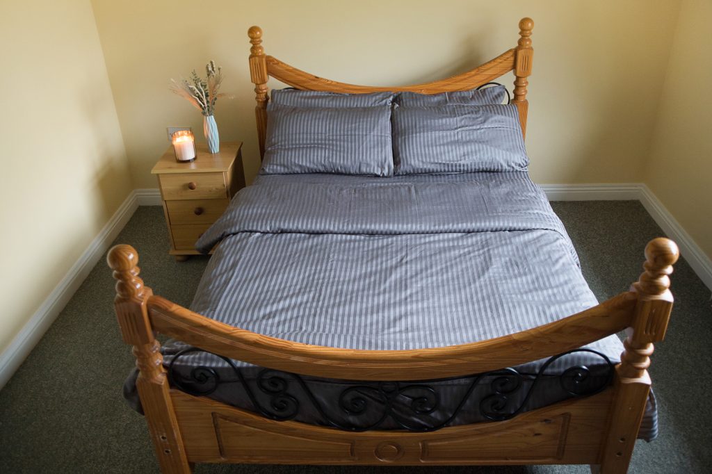 Bedding Stripe Satin Solid